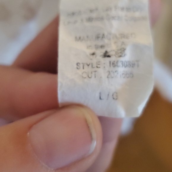 Bundle 3+ 5$ each Silver Icing lace bottom tank size large - Picture 3 of 5